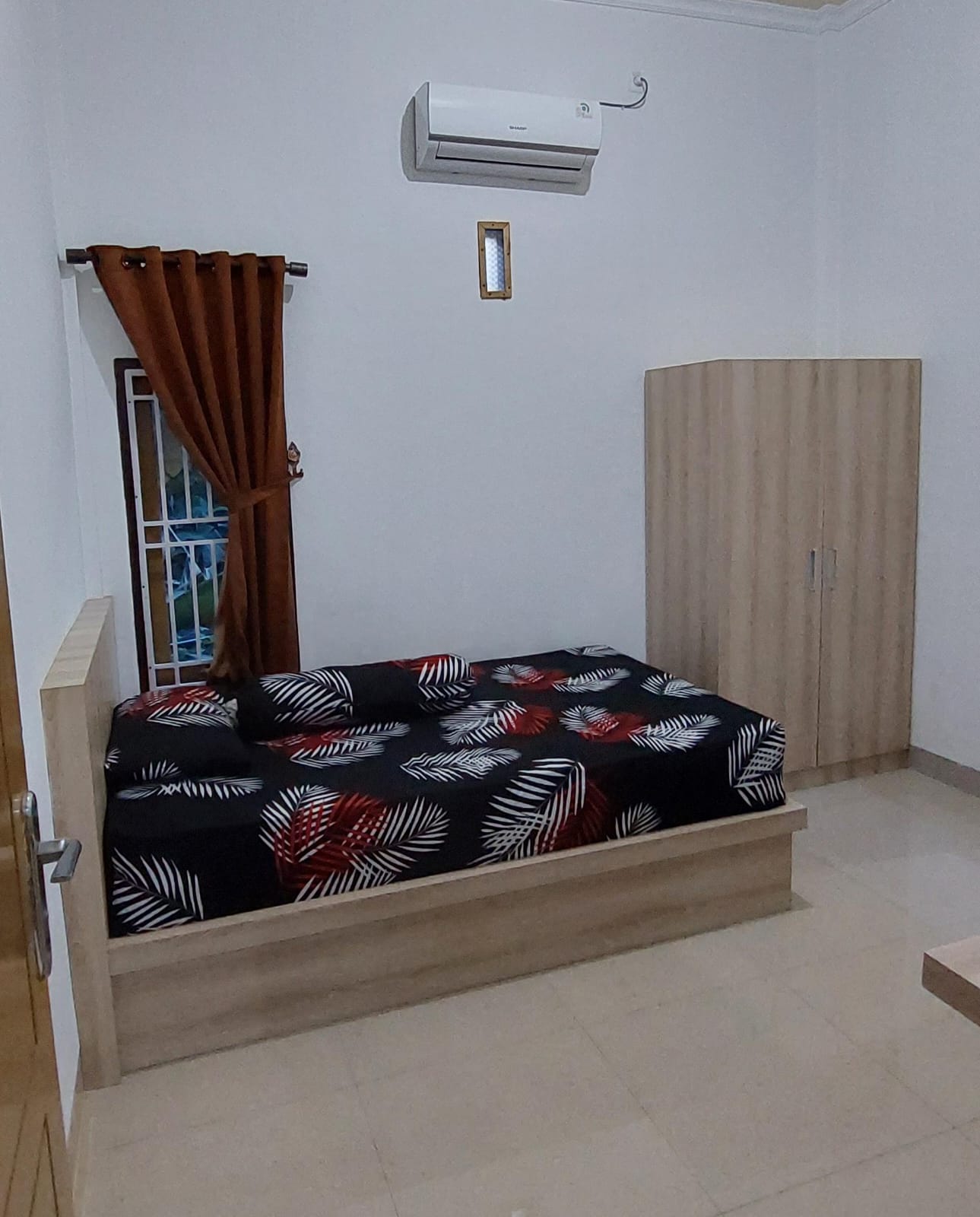 Kamar Deluxe Super Premium